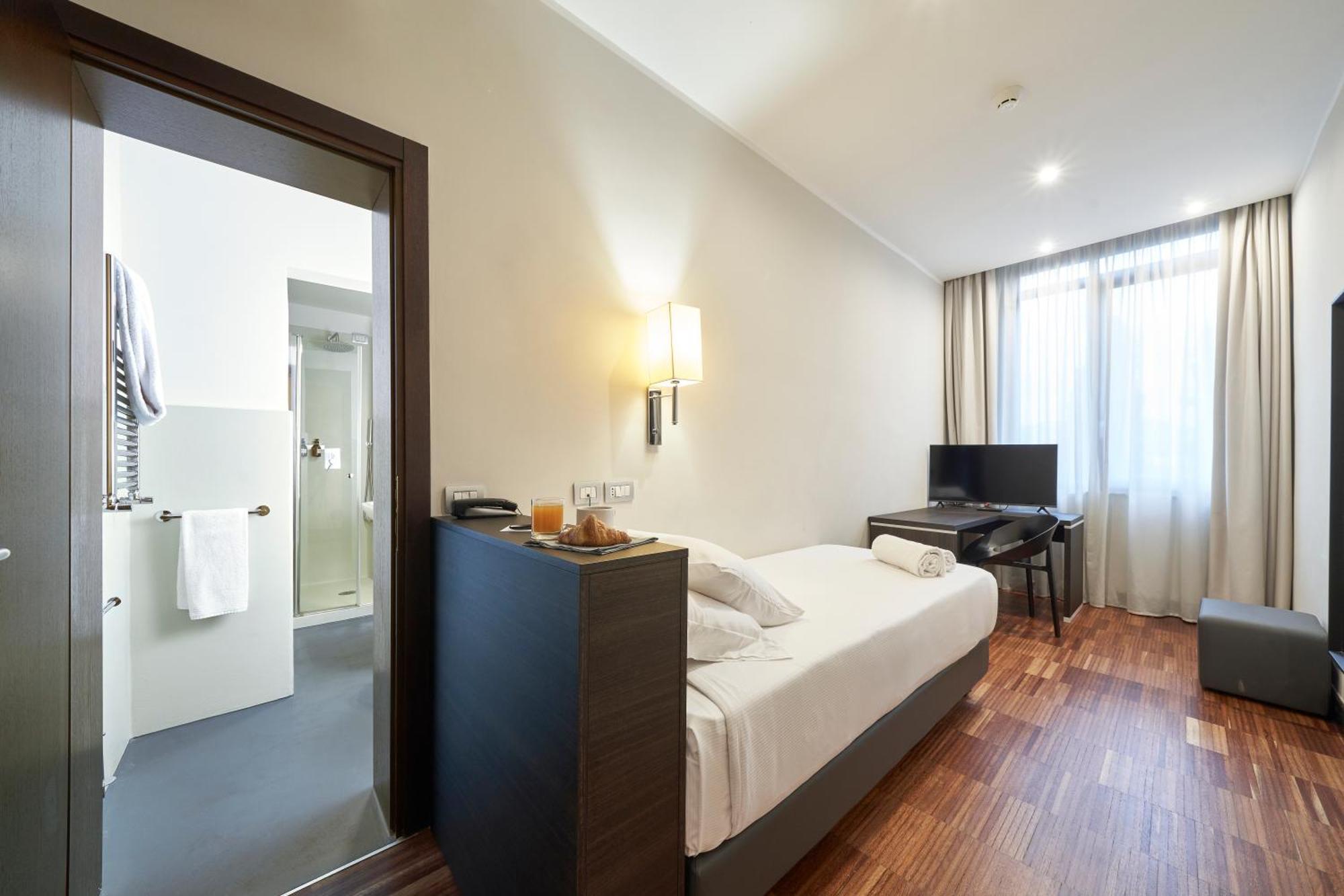 Hotel Leonardo Da Vinci Firenze Kültér fotó